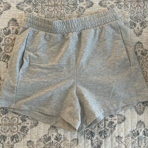 All in motion shorts